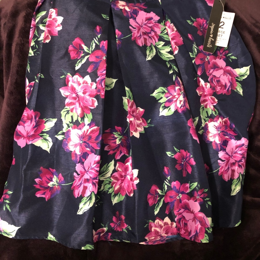 Floral skirt!
